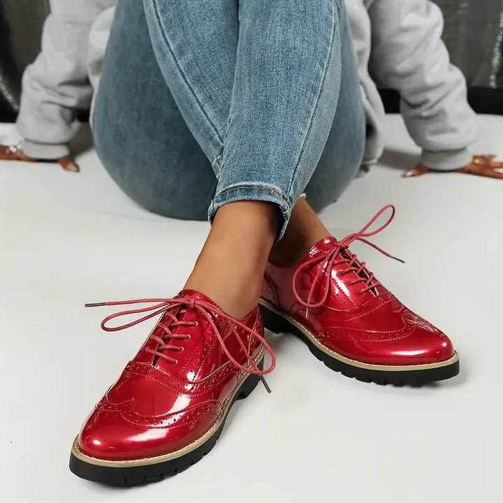 Damen Klobige Oxford Lackschuhe Stilvoll & Komfortabel