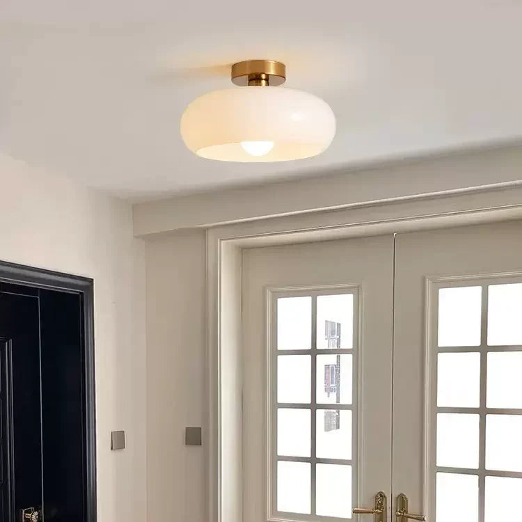 Bernsteinrunde Glas-Deckenleuchte – Elegant & Zeitlos