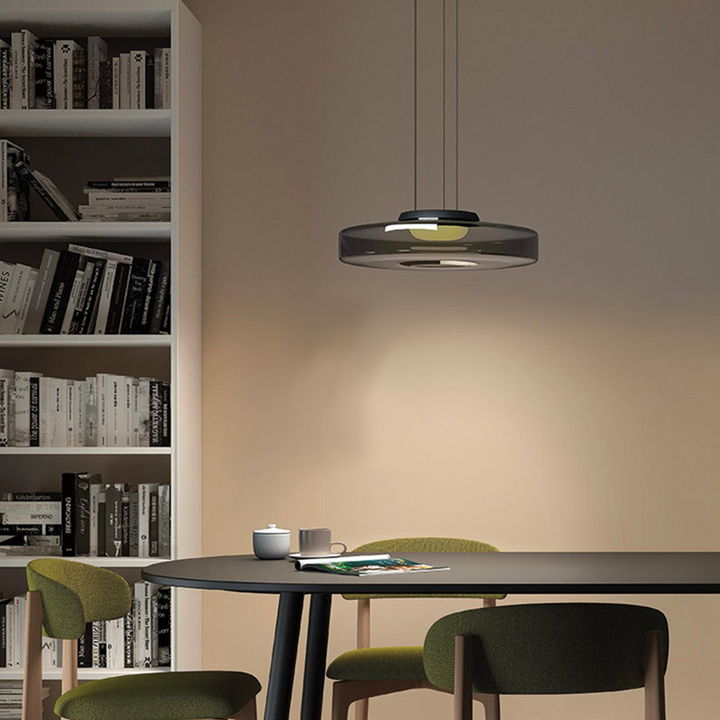 Moderne Glas-Hängeleuchte im Bauhaus-Stil für Wohnzimmer