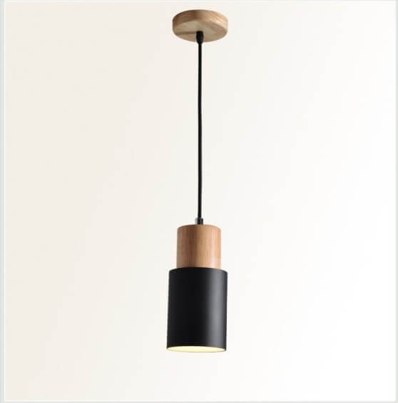 Schwarze Pendelleuchte aus Holz und Metall, modernes Design, Deckenbeleuchtung.
