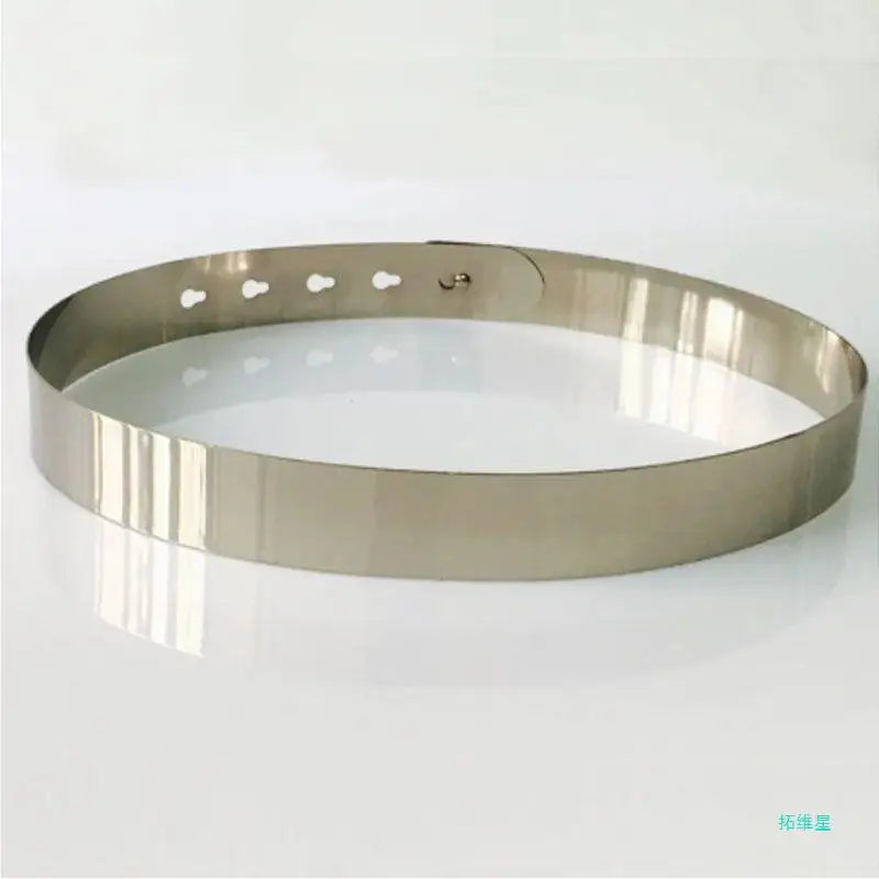 Silberner Edelstahl-Tortenring, verstellbar, rund, Backzubehör, Kuchenform.