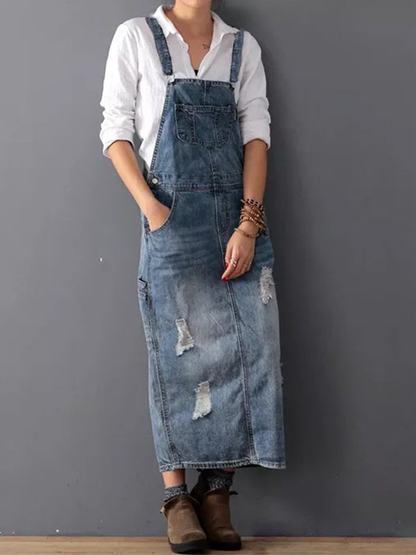 Verwaschenes Jeans-Latzkleid mit Rückenschlitz