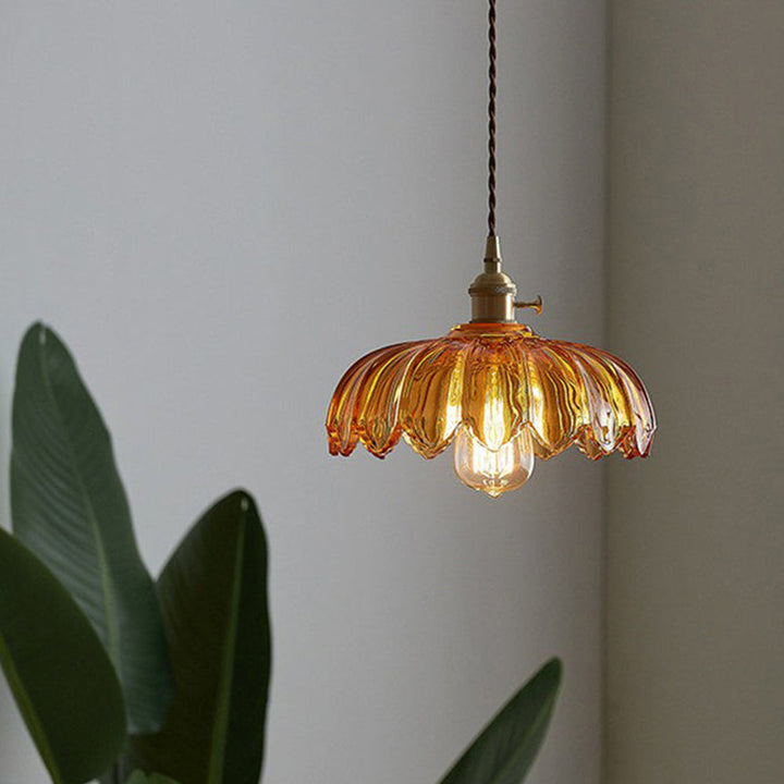 Vintage Glas Blumen Hängelampe mit Kupferfassung
