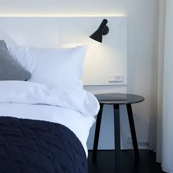 Moderne LED Wandleuchte in Minimalistischem Design