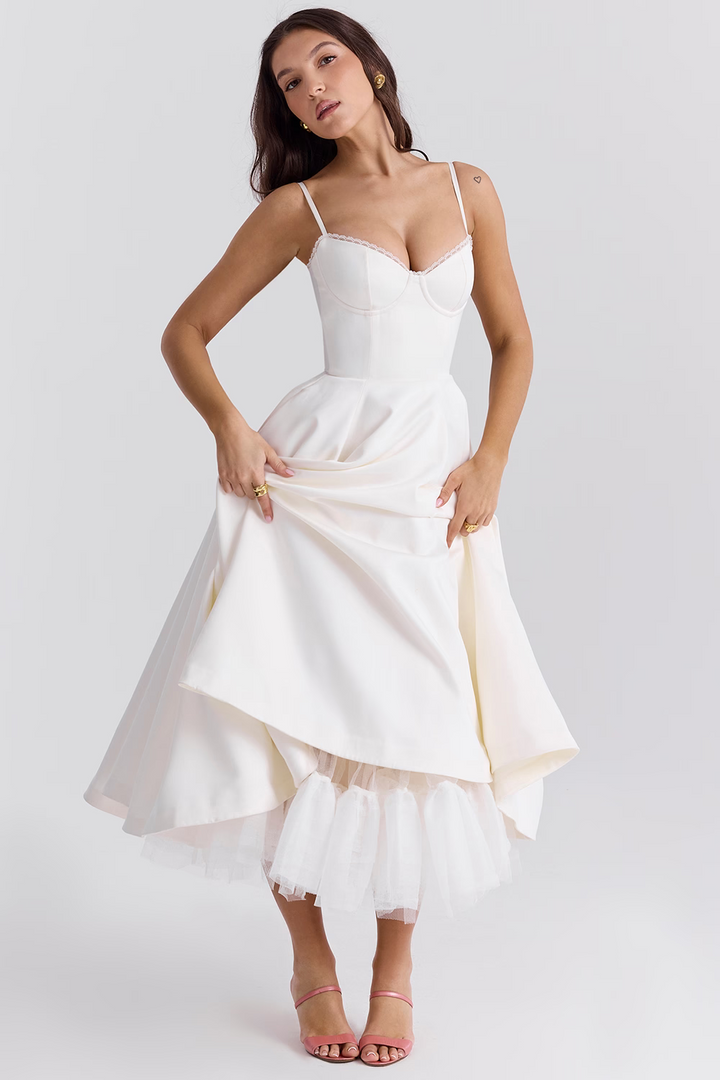 Elegantes Damenkleid mit Blumenmuster - Figurformend
