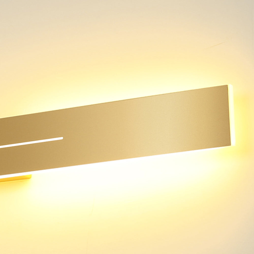 Moderne LED-Wandleuchte, rechteckig, warmweißes Licht, minimalistisches Design, Innenbeleuchtung.