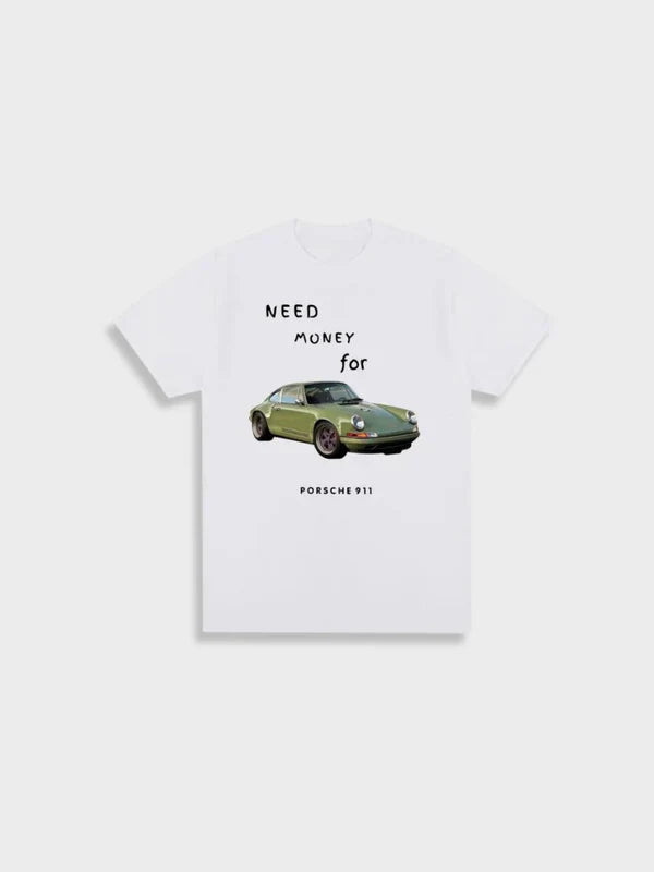 Weiße T-Shirt mit grünem Porsche 911 Druck, Text "Need Money for Porsche 911", Baumwolle.