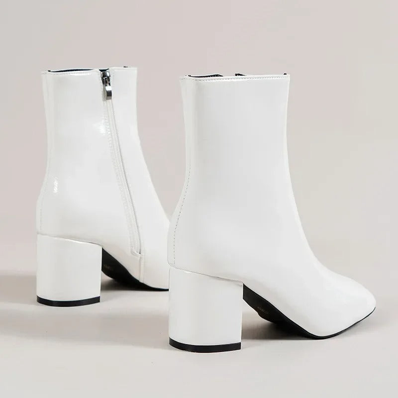 Damen Stiefeletten mit Blockabsatz und Spitze