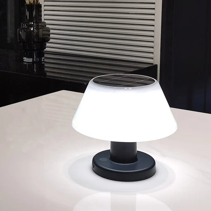 Solarbetriebene Tischlampe für Innen- und Außenbereich