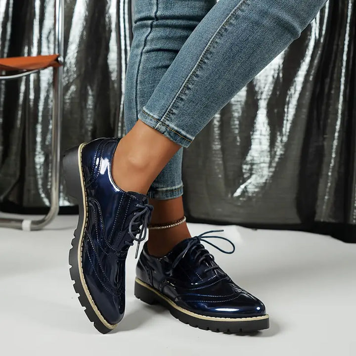 Damen Klobige Oxford Lackschuhe Stilvoll & Komfortabel