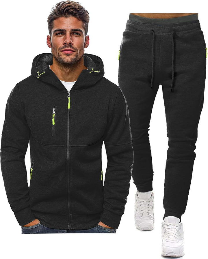 Schwarzer Herren-Trainingsanzug mit Kapuzenjacke und Jogginghose, sportlich, bequem.