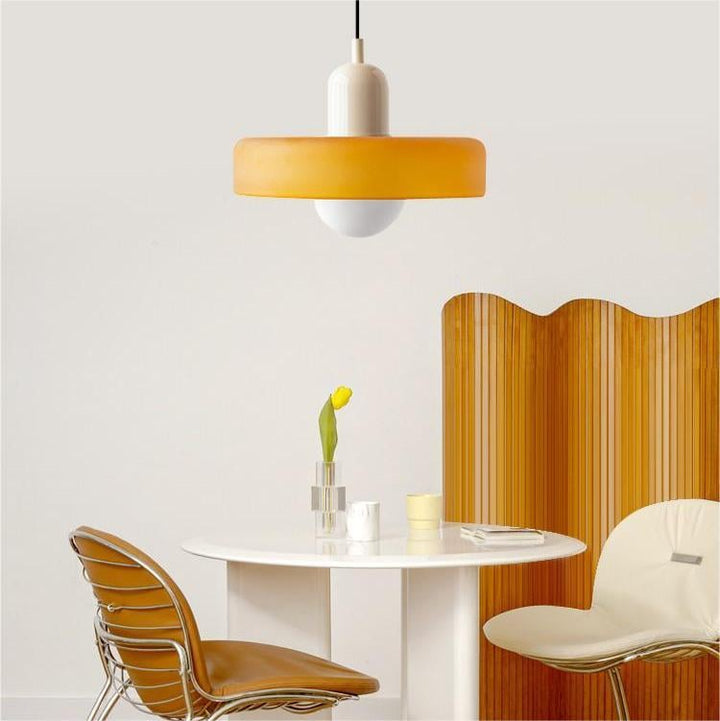 Bauhaus-Pendelleuchte aus farbigem Glas für moderne Inneneinrichtung