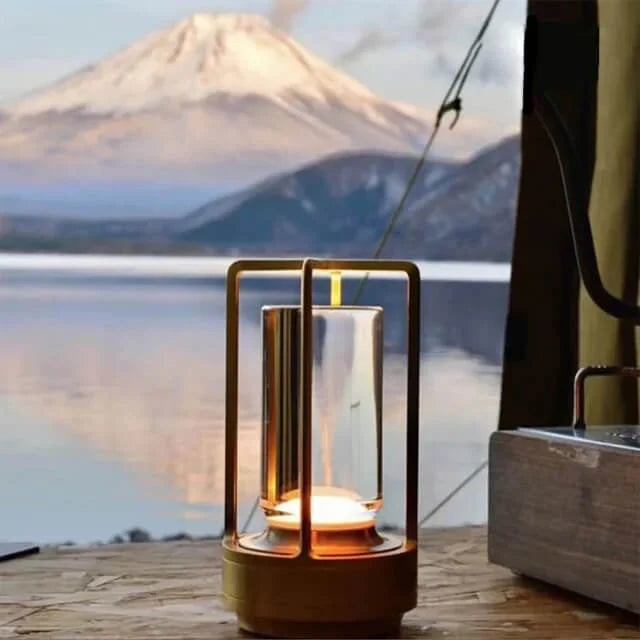 Exklusive Tischlampe für Innenräume mit Kristallglas