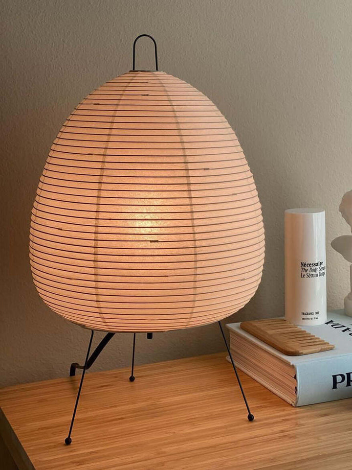 Japanische Tischlampe aus Washi-Papier