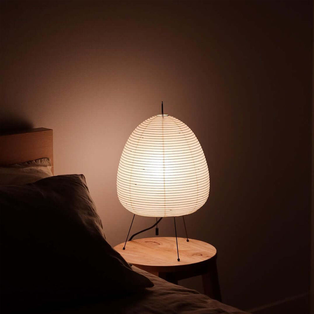 Japanische Tischlampe aus Washi-Papier