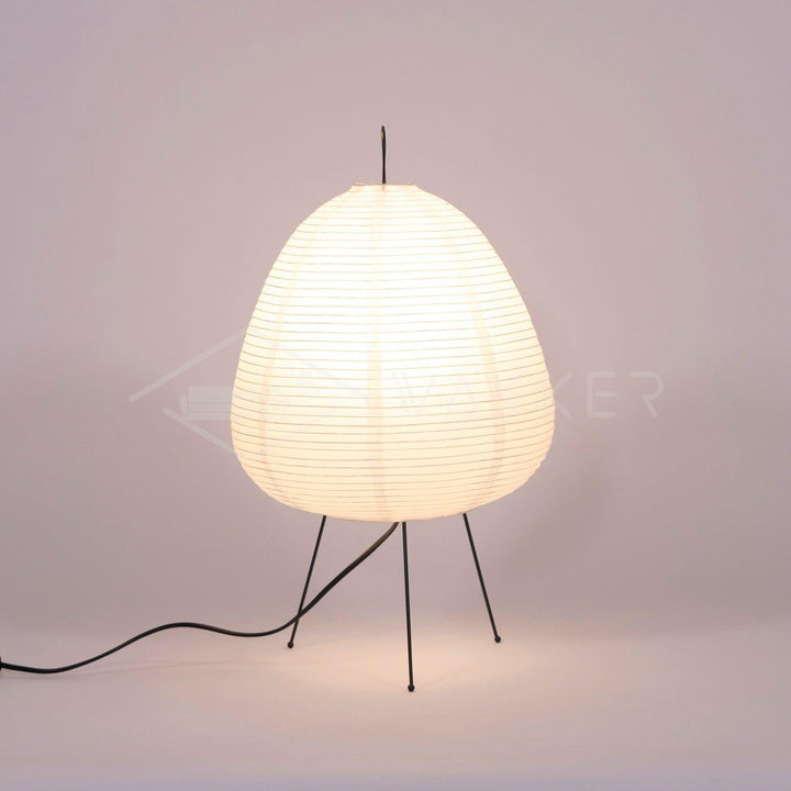 Japanische Tischlampe aus Washi-Papier