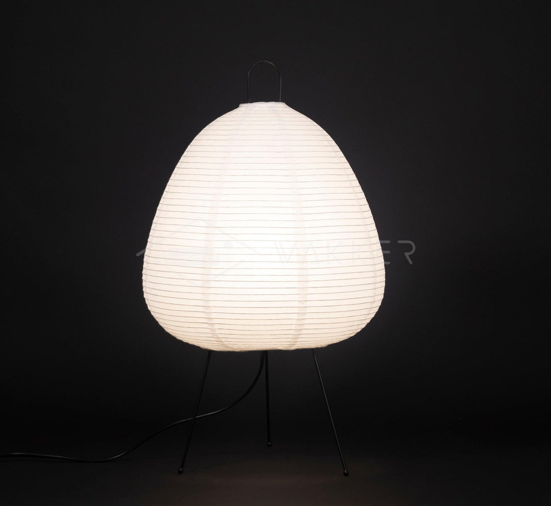 Japanische Tischlampe aus Washi-Papier