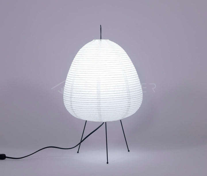 Japanische Tischlampe aus Washi-Papier