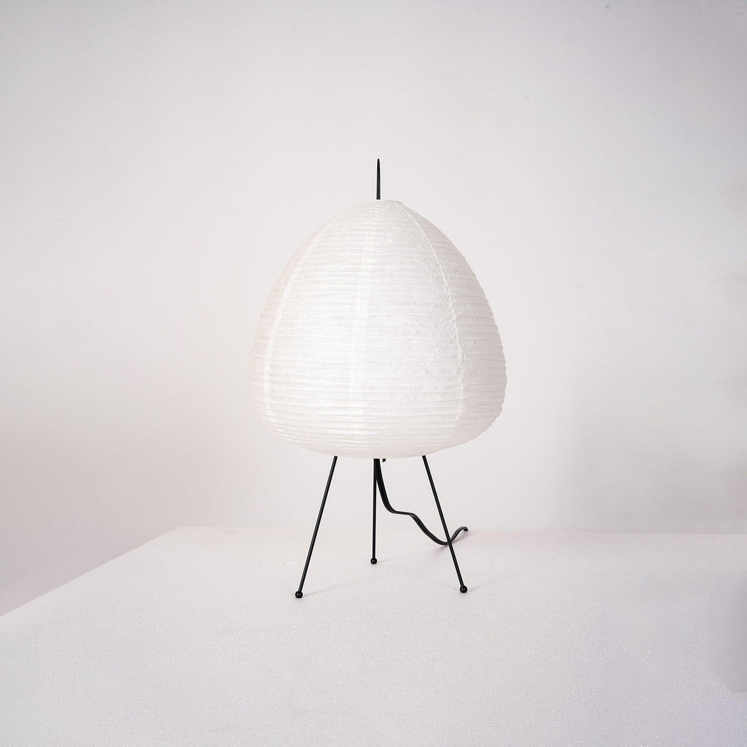 Japanische Tischlampe aus Washi-Papier