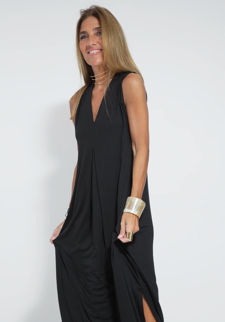 Damen Set: Elegantes Schwarzes Kleid und Weiße Weste