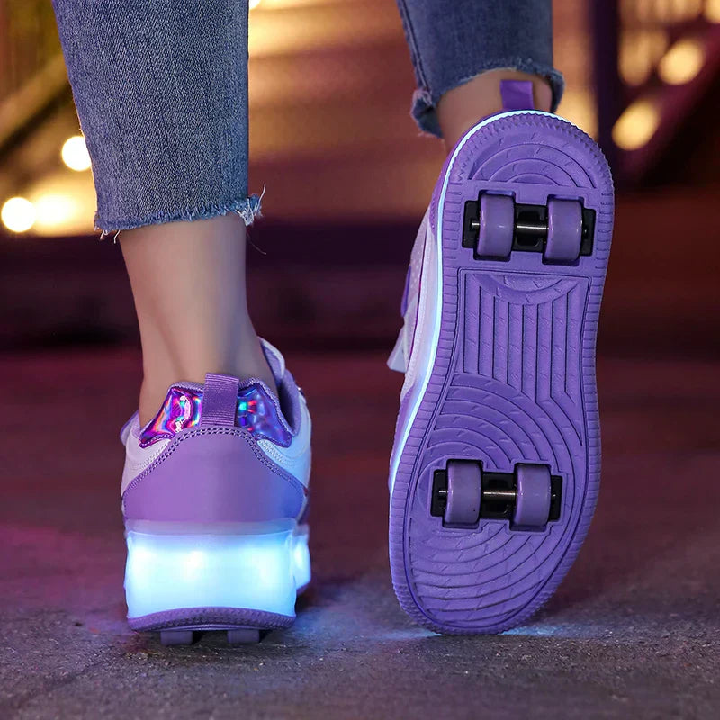 Lila Rollschuhe mit LED-Lichtern, vier Räder, Kinder, Freizeit, Outdoor-Sport.