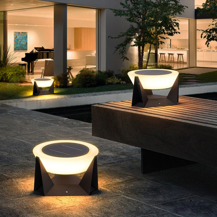 Luxuriöse LED-Solarleuchte für Außenbereiche, wetterfest