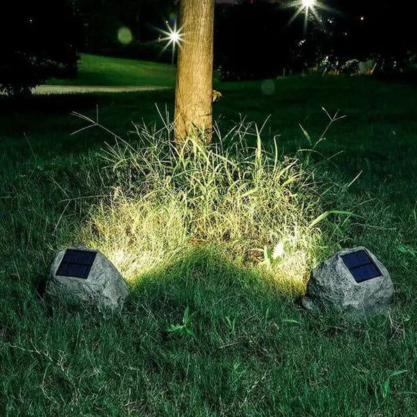Outdoor Solarlampe in Steinoptik für stimmungsvolle Beleuchtung