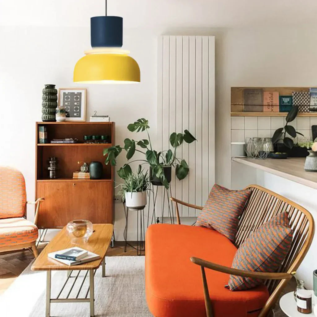 Farbblock-Pendelleuchte für moderne Innenräume