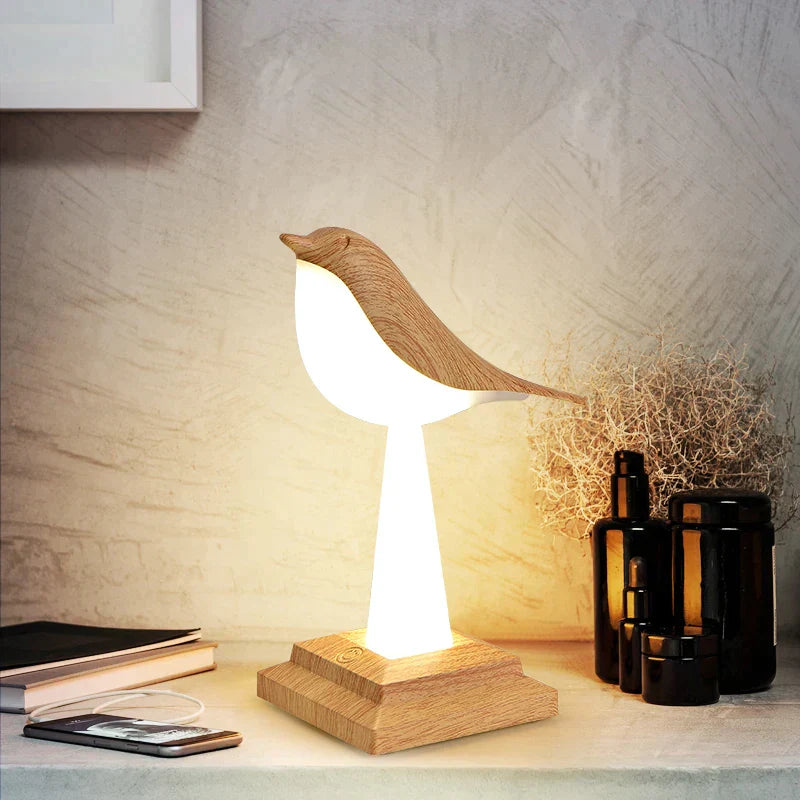 Charmante Vogel-inspirierte Tischleuchte Missbird-V2