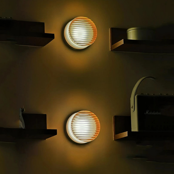 Moderne LED-Wandleuchte für Innen und Außen, Wechselndes Licht