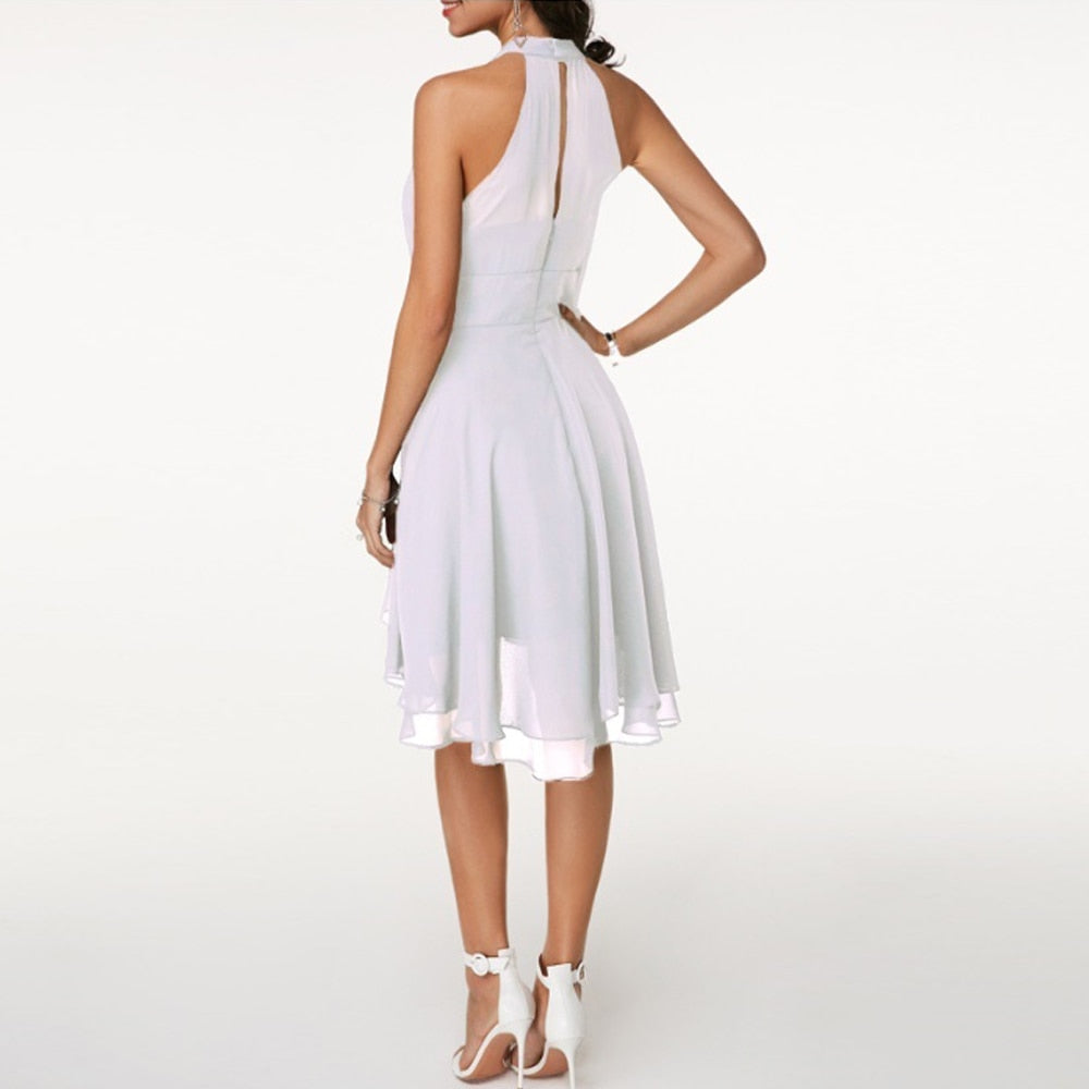 Damenkleid mit Eleganten Rüschen und Femininer Ausstrahlung