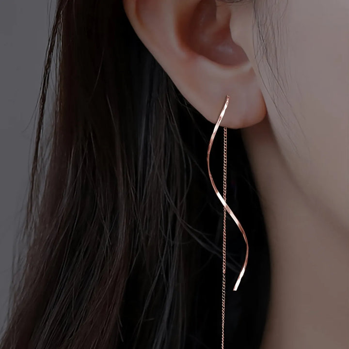 Ohrring Damen, minimalistisches Design, Roségold, lange Kette, modischer Schmuck, elegant