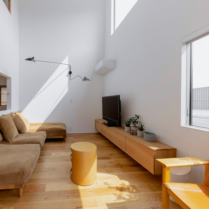 Elegante Serge Mouille Wandleuchte aus Metall