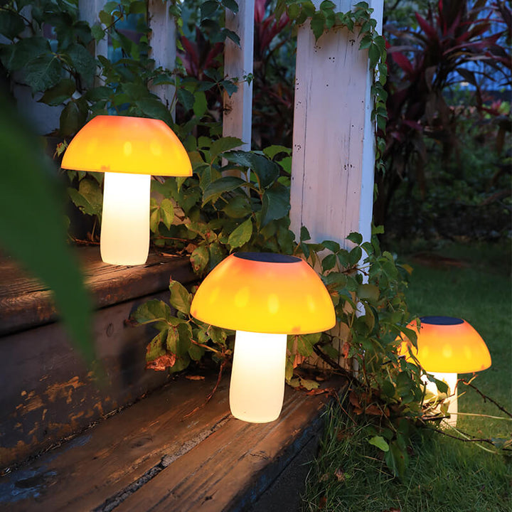 Solar Pilz Außenleuchte für stilvolle Gartendekoration