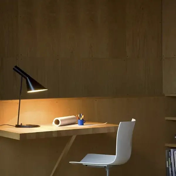 Moderne LED Wandleuchte in Minimalistischem Design