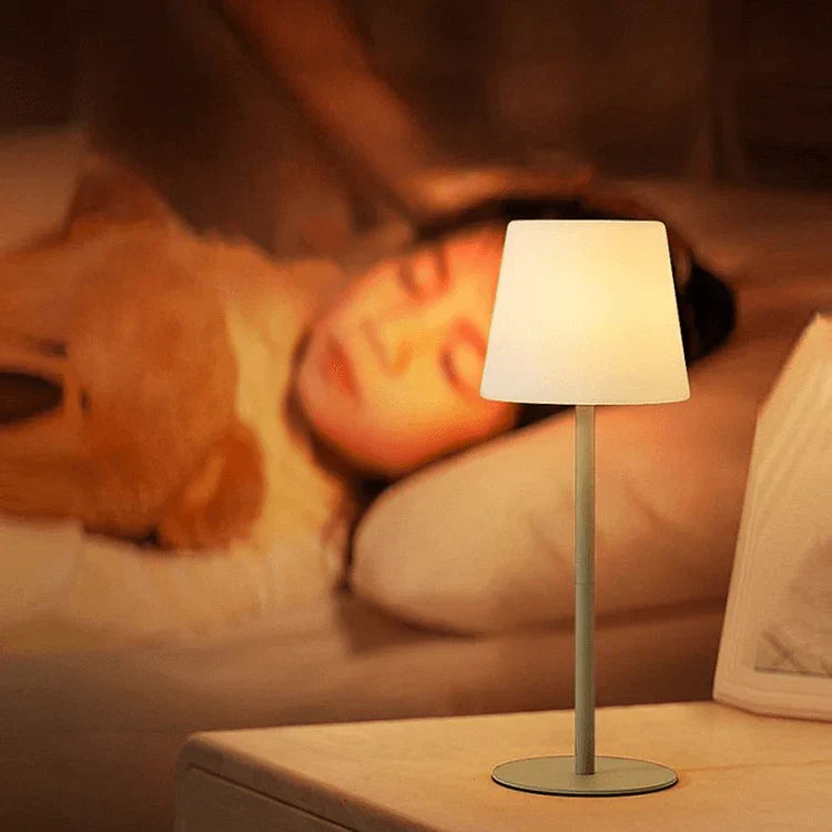 Kabellose LED-Tischlampe für vielseitige Beleuchtung