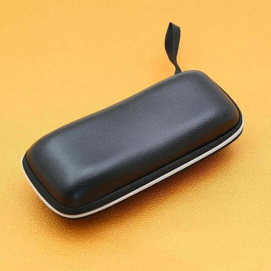 "Anpassungsfähige Gleitsichtbrille für Männer, mit nahtlosem Design und klaren Linsen, ideal für alle Entfernungen."