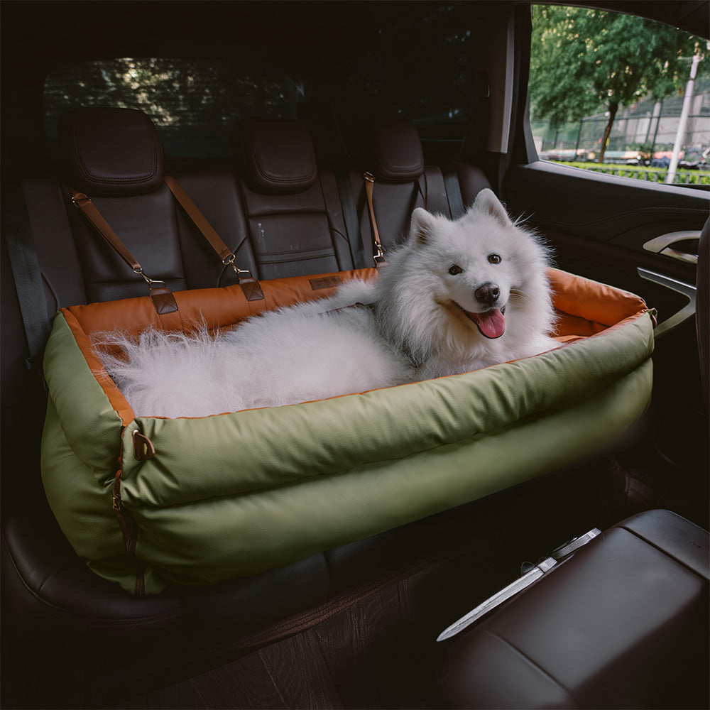"Autositz Hundebett aus Kunstleder, dick gepolstert, in Grau, mit integrierter Leine für sicheren Hundetransport."