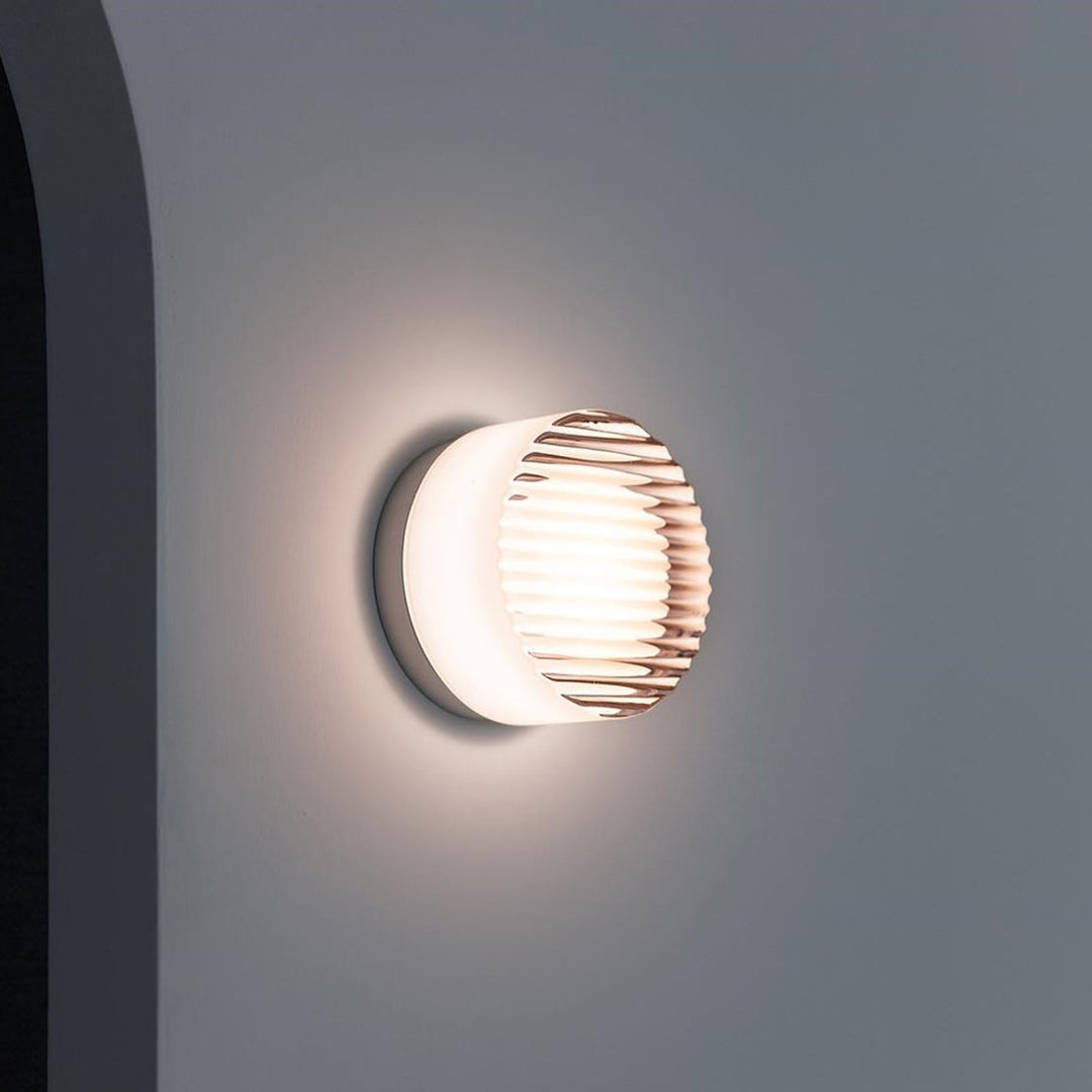 Moderne LED-Wandleuchte für Innen und Außen, Wechselndes Licht