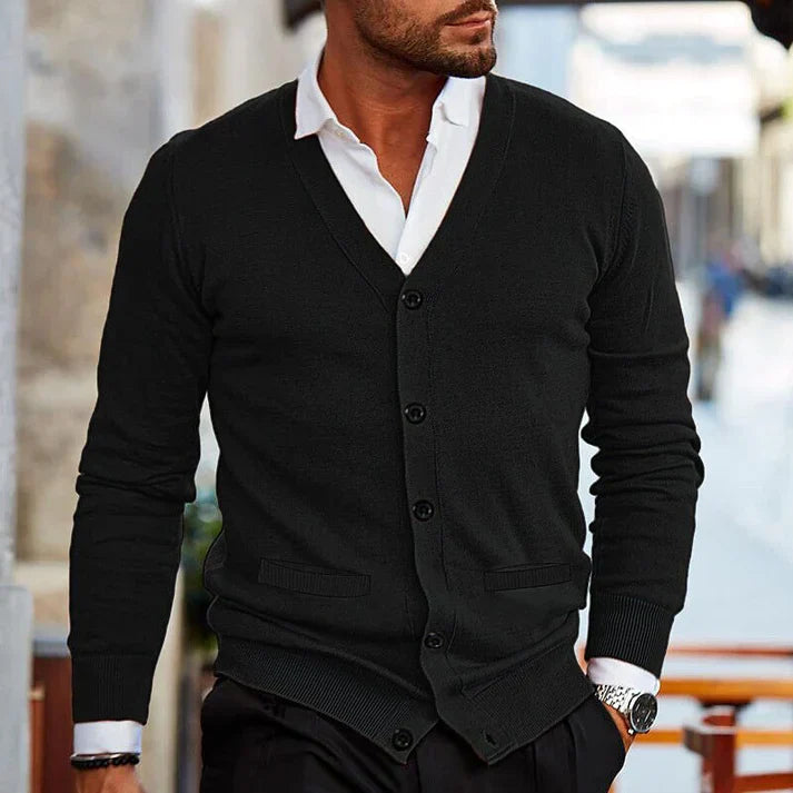 "Baumwoll-Casual-Cardigan für Herren, Vorderansicht, zeitloses, elegantes Design, hochwertiges Material, perfekter Sitz."