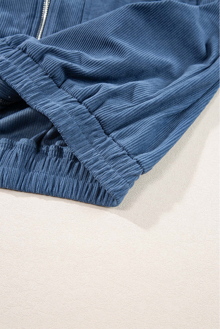Blaugrüne Cordjacke mit Kapuze & Kordelzug