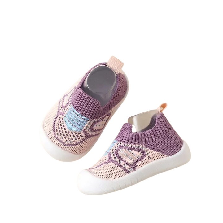 Bequeme, atmungsaktive Babyschuhe in verschiedenen Farben, mit rutschfester flexibler Sohle für kleine Entdecker.