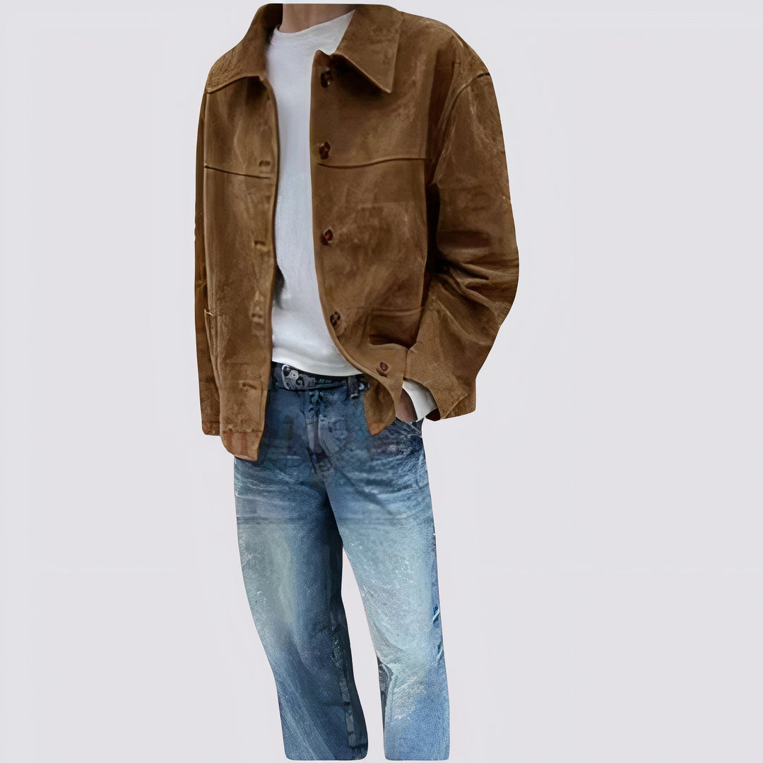 "Braune Wildlederjacke für Herren, Vintage-Stil, klassischer Schnitt, luxuriöse Qualität, zeitloses Design."