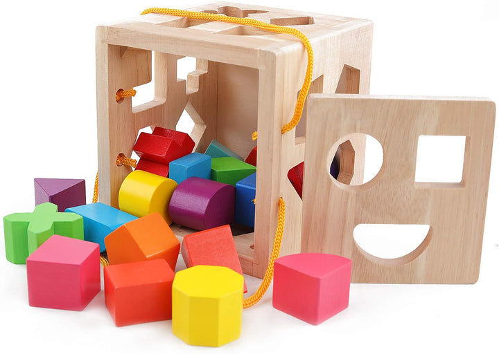 Bunte Montessori Holzspielzeug-Bausteine in verschiedenen Formen wie Dreiecke und Sterne für kreatives Lernen und Spielen.