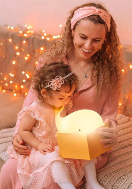 "Charmante Farbwechsel-Wal-Nachtleuchte aus weichem Silikon, sanftes Licht, ideal für beruhigende Atmosphäre zu Hause."