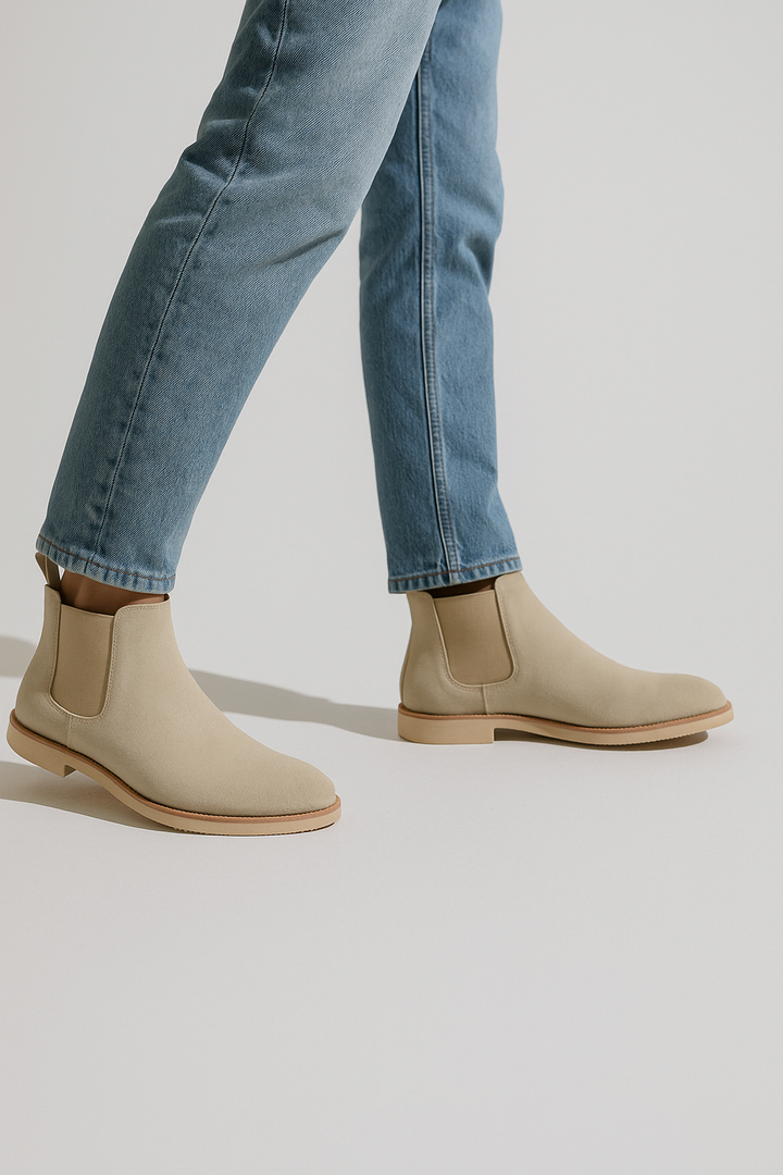 Chelsea Lederstiefel aus hochwertigem Leder, klassisches Design mit elastischen Einsätzen, rutschfeste Sohle, vielseitig.