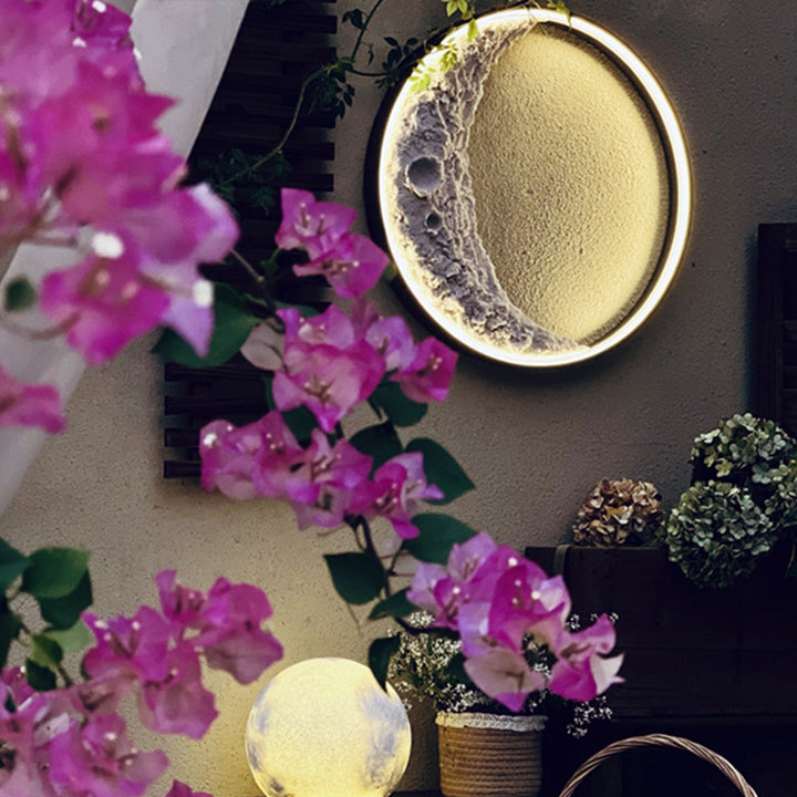 3D Mond LED Wandlampe - Halbmondform mit himmlischem Charme