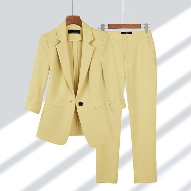 "Damen Blazer- und Hosen-Set in Schwarz, elegante Passform, vielseitig für Büro und Abend, Größen XS bis 4XL verfügbar."
