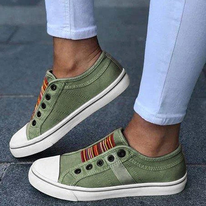 "Damen-Sneaker in Blau, atmungsaktiv und bequem, mit stoßdämpfender Sohle, ideal für Frühling und Outdoor-Aktivitäten."