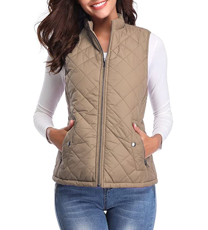 "Damenweste Herbst, leicht gefüttert, stilvoll, beige, Reißverschluss, perfekte Extraschicht, modisch, warm, elegant."
